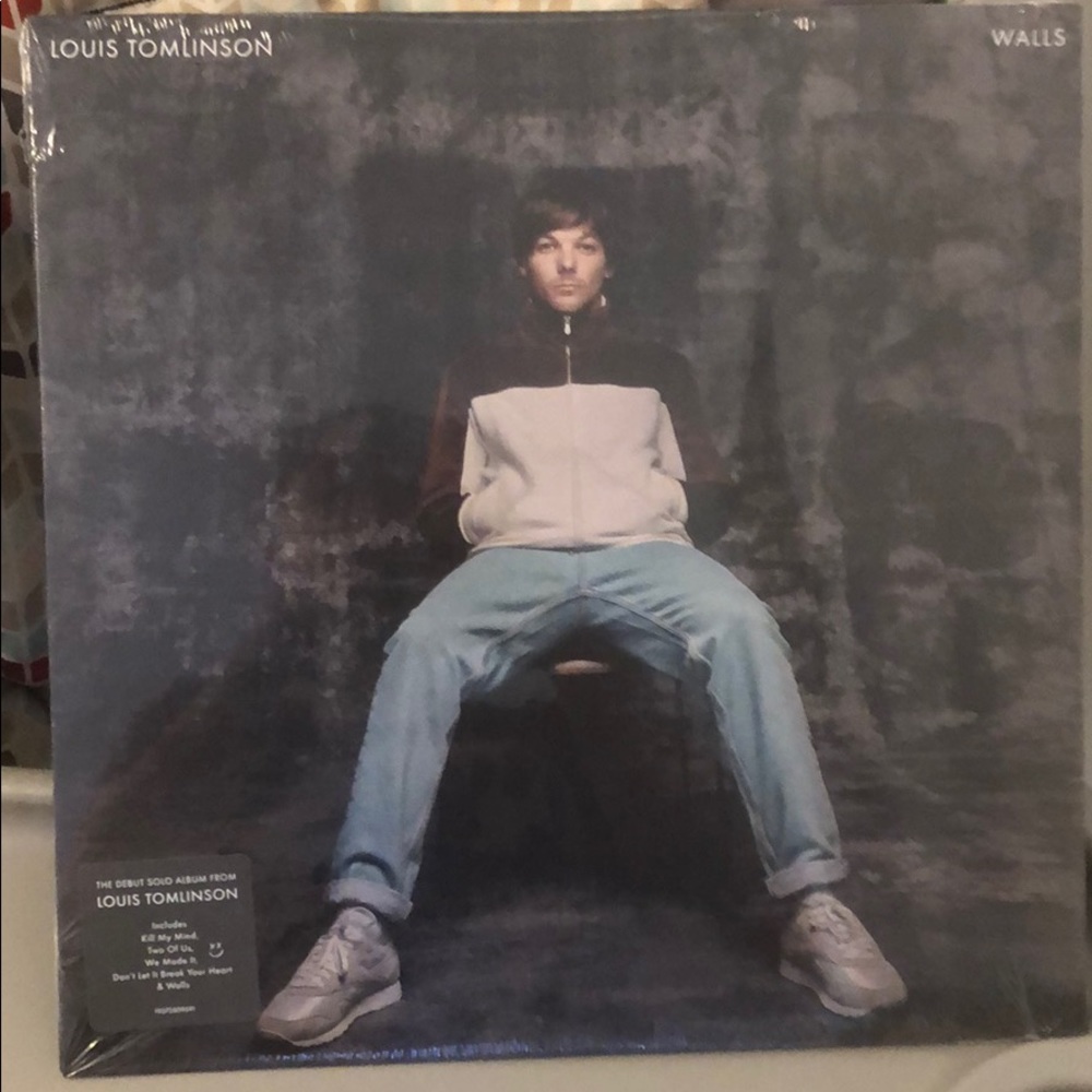 Louis Tomlinson Debut Solo Album- Walls Vinyl